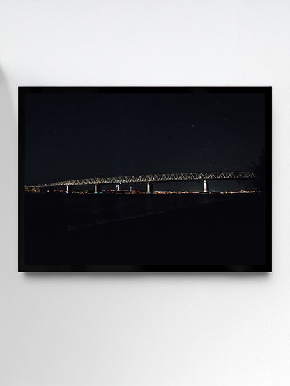 Den Gamle Lillebæltsbro i vintermørke – Stjernehimmel Fotoprint
